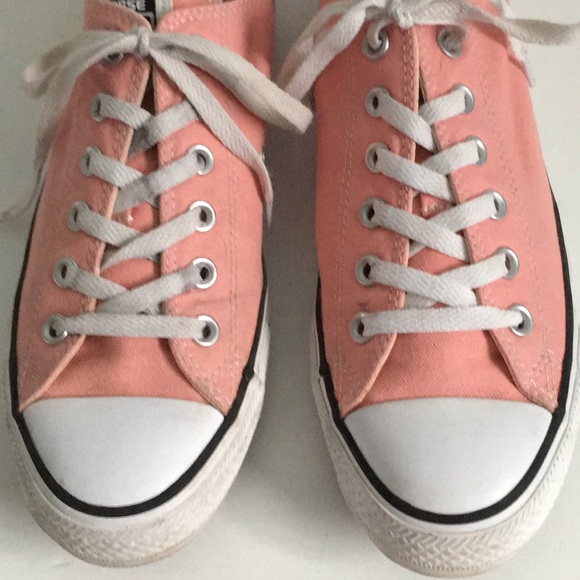 Converse Chuck Taylor All Stars Sneakers - Picture 3 of 7